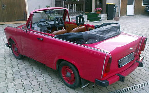 Roter Trabant Cabrio zum mieten